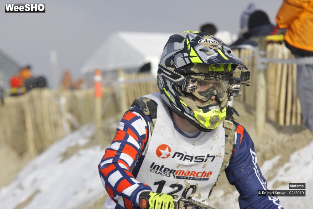 43/50 photos du spectacle Portraits et regards en course