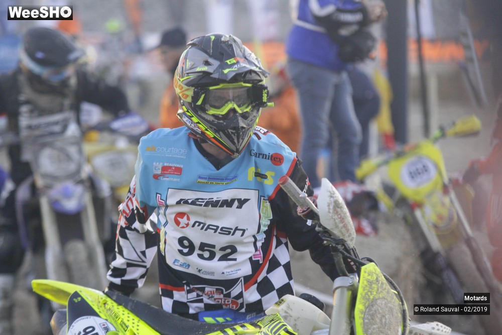 46/50 photos du spectacle Portraits et regards en course