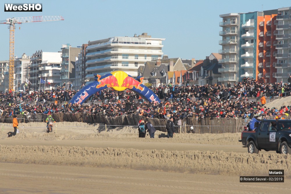 13/37 photos du spectacle Enduropale 2019 Ambiance