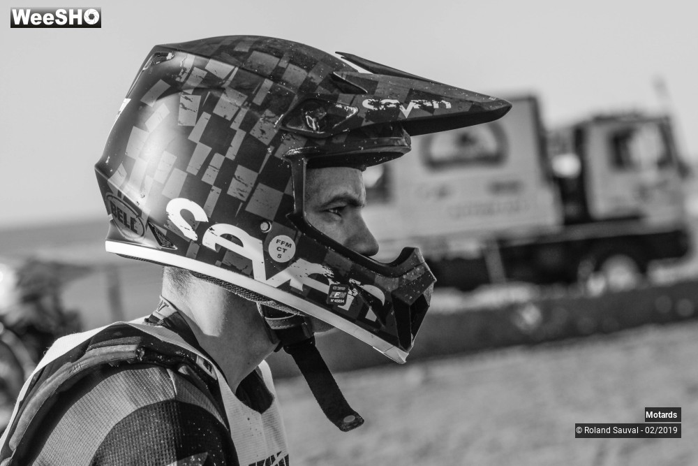 13/46 photos du spectacle regard black and white