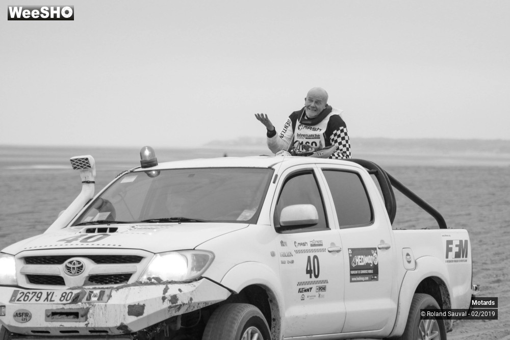 25/46 photos du spectacle regard black and white