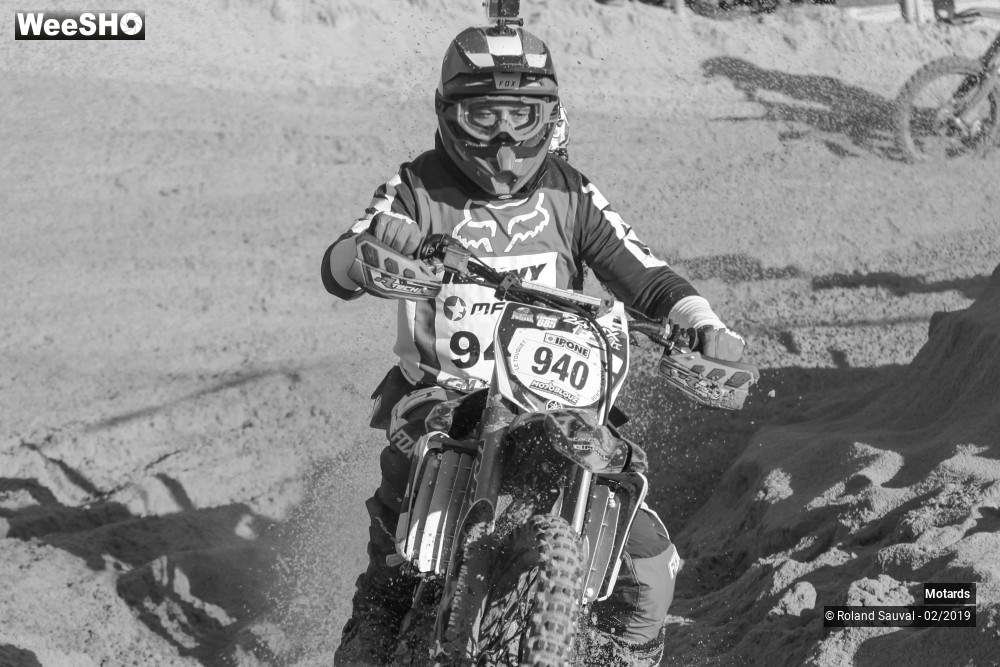 46/46 photos du spectacle regard black and white