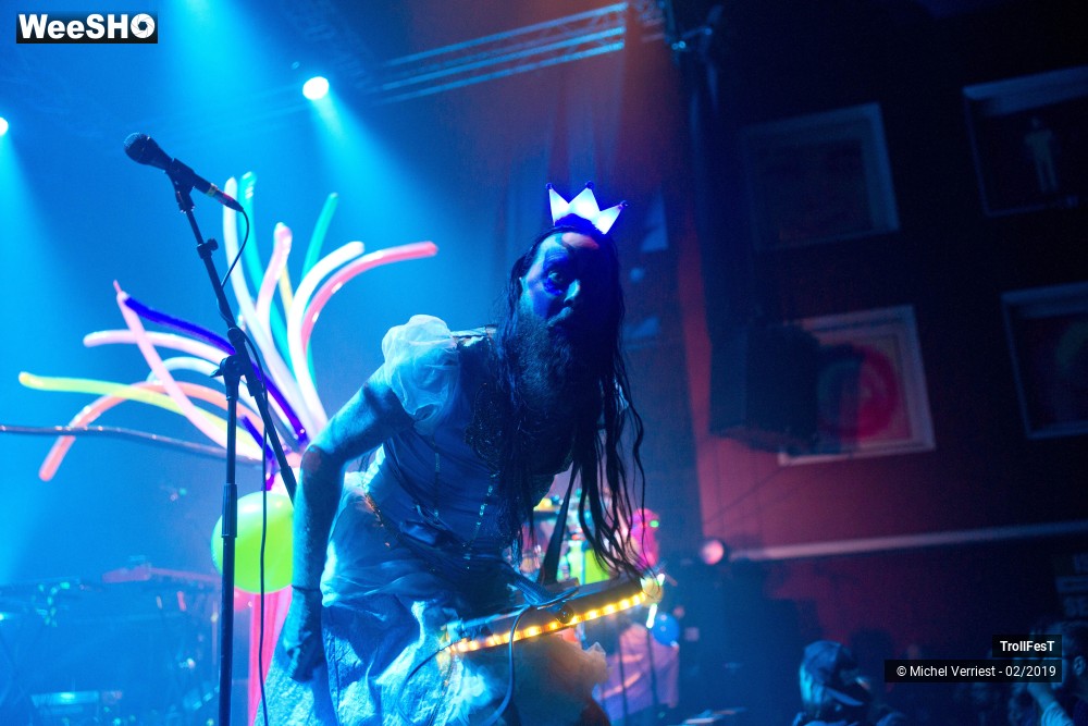 17/23 photos du spectacle Trollfest