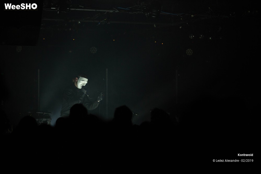 3/8 photos du spectacle Kontravoid