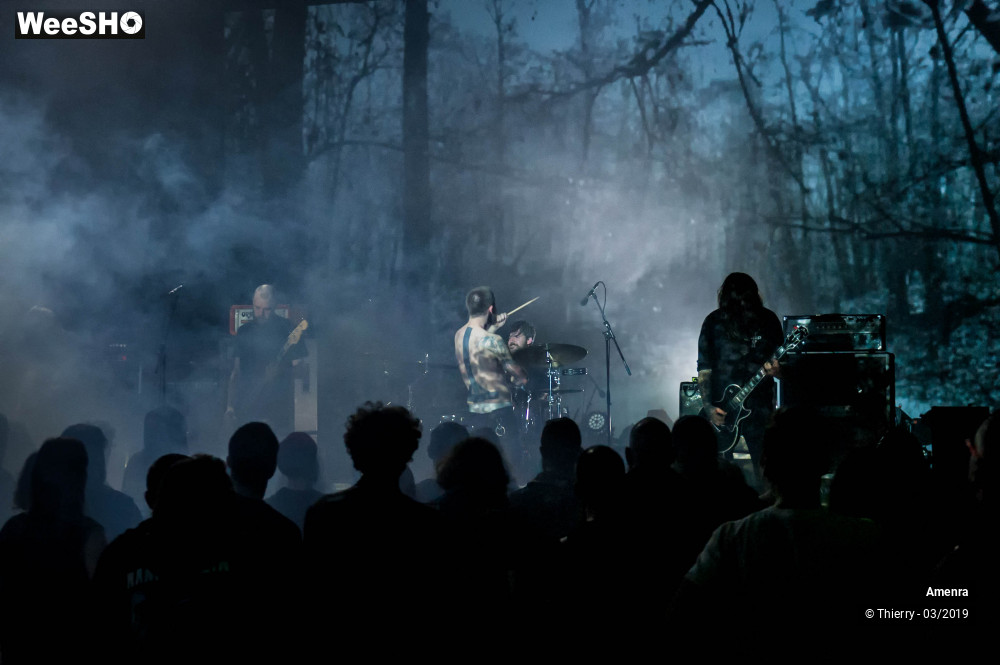 22/34 photos du spectacle Amenra