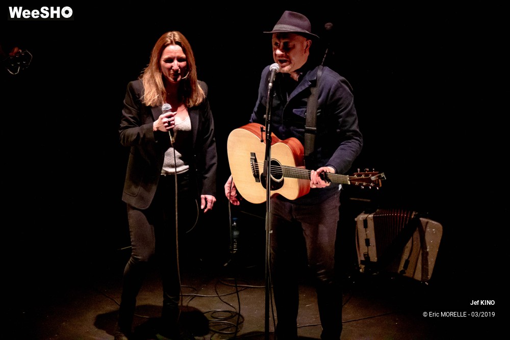 42/43 photos du spectacle Jef Kino avec Mylène et Cécile