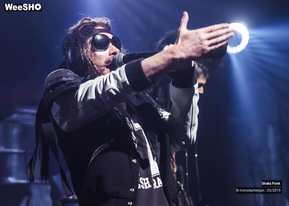 20/23 photos du spectacle Shaka Ponk