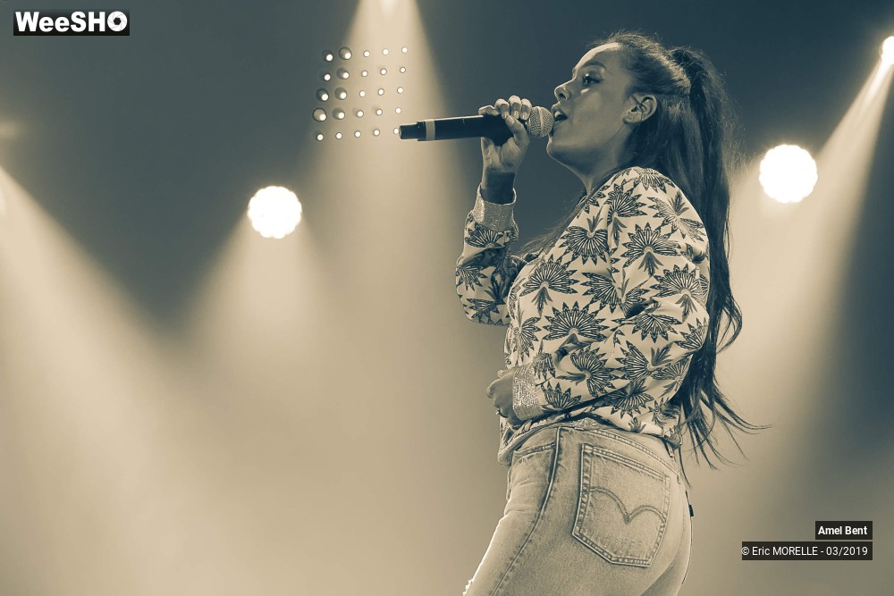 3/51 photos du spectacle Amel Bent