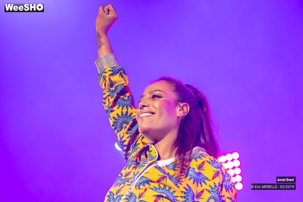 28/51 photos du spectacle Amel Bent