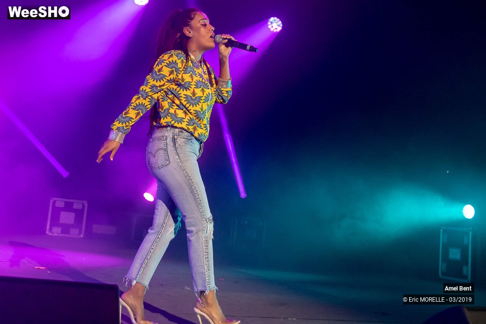 30/51 photos du spectacle Amel Bent