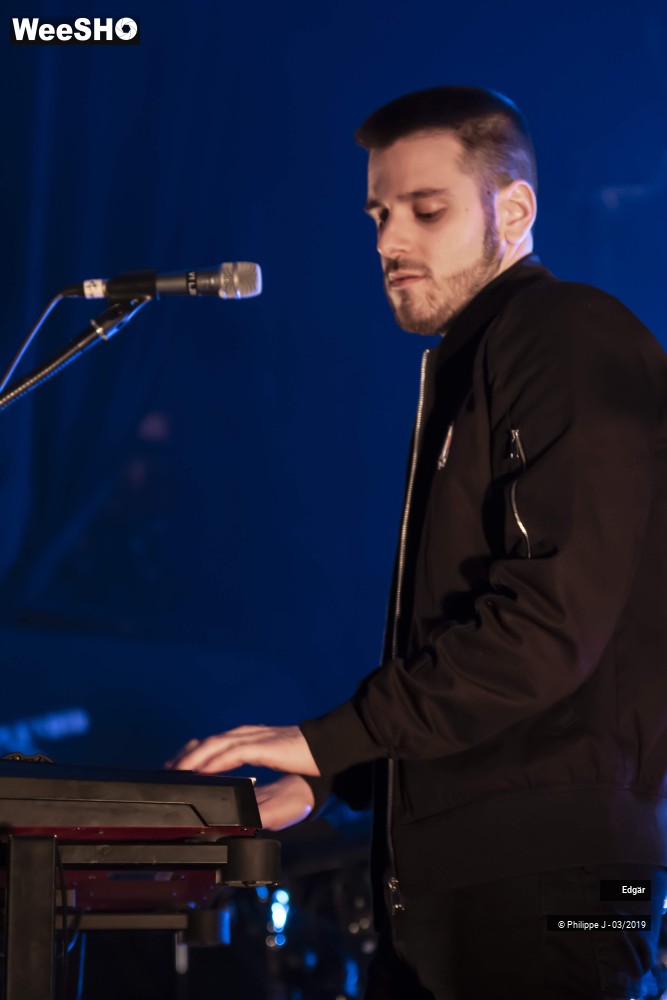 3/4 photos du spectacle Edgär