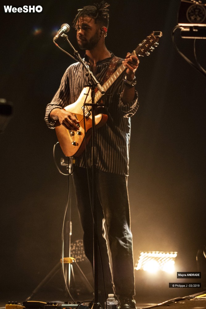 4/16 photos du spectacle Mayra Andrade