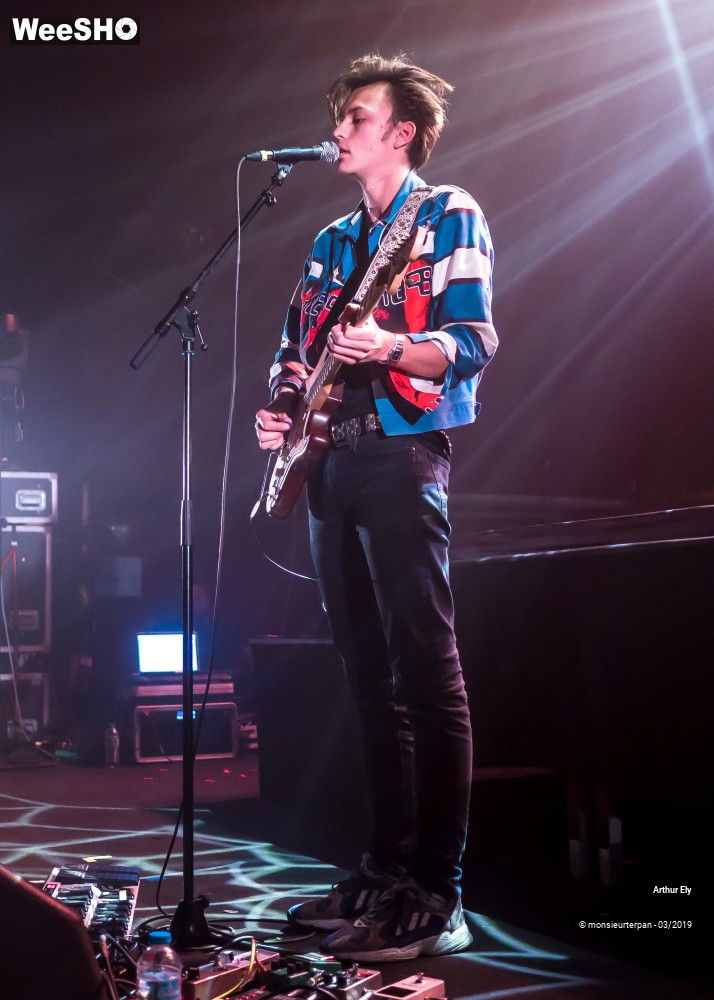 9/31 photos du spectacle Arthur Ely