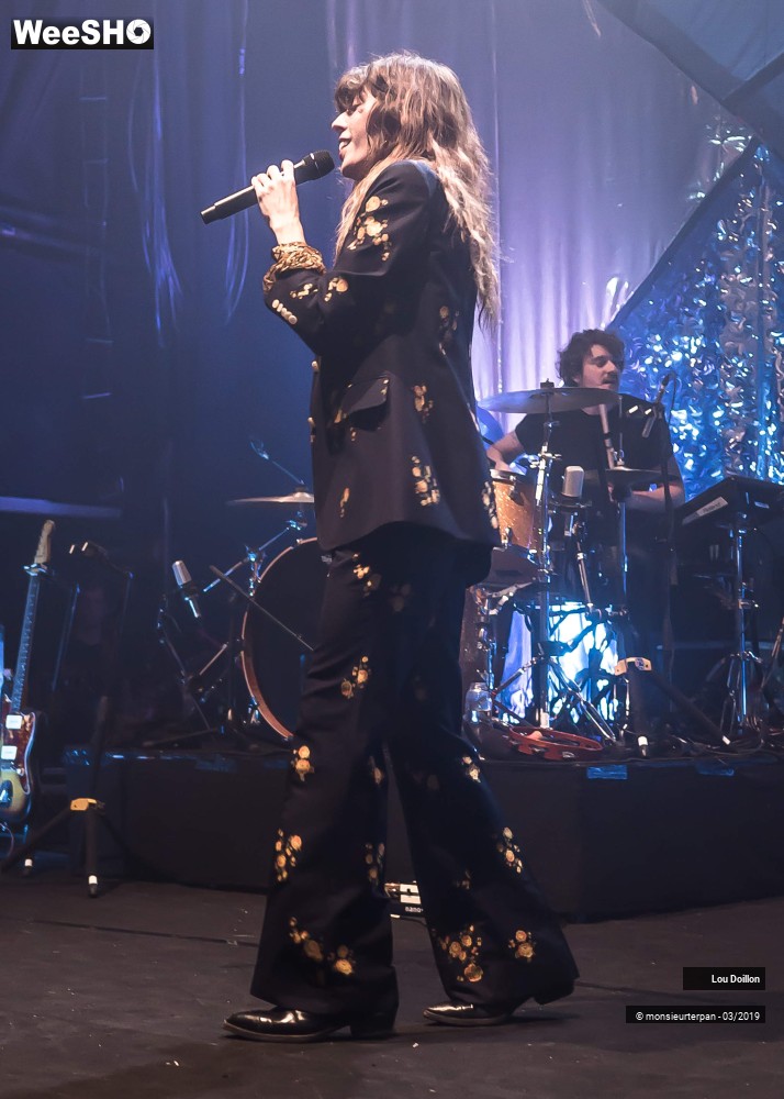 14/27 photos du spectacle Lou Doillon