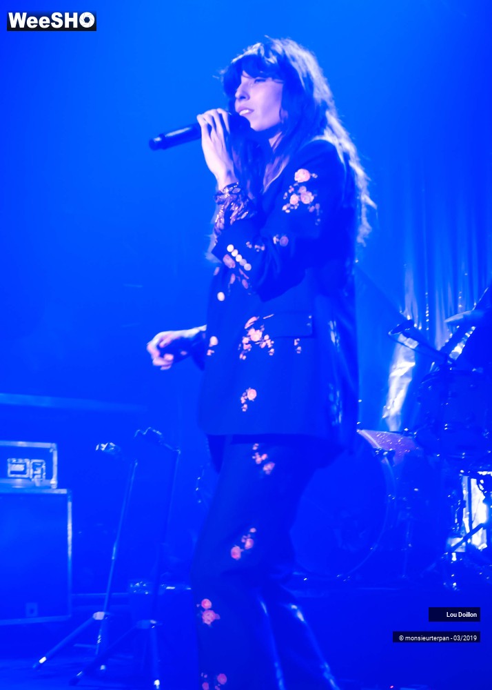 17/27 photos du spectacle Lou Doillon