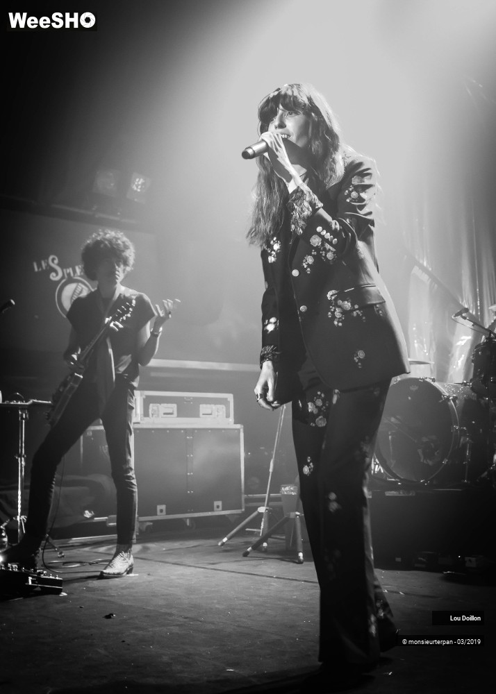 18/27 photos du spectacle Lou Doillon