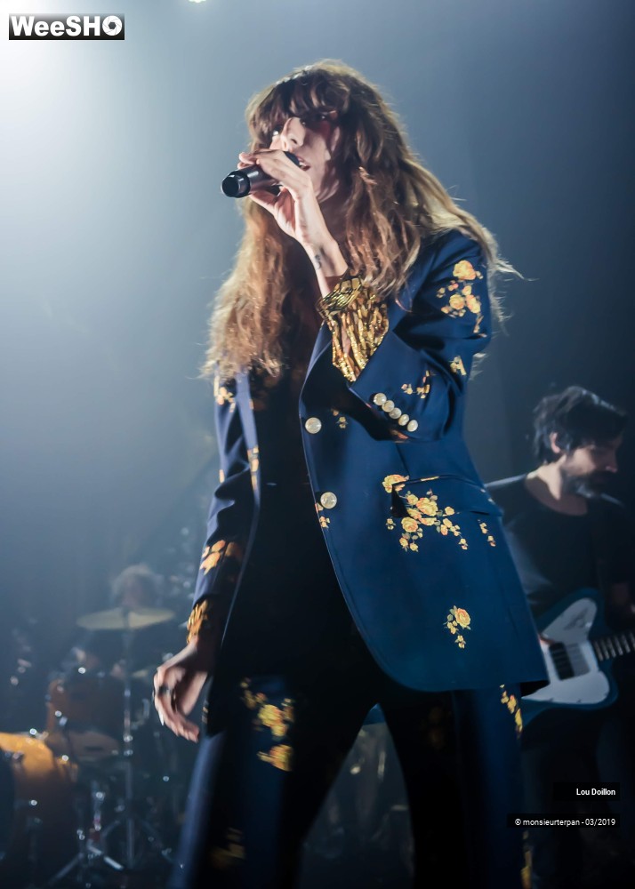 24/27 photos du spectacle Lou Doillon