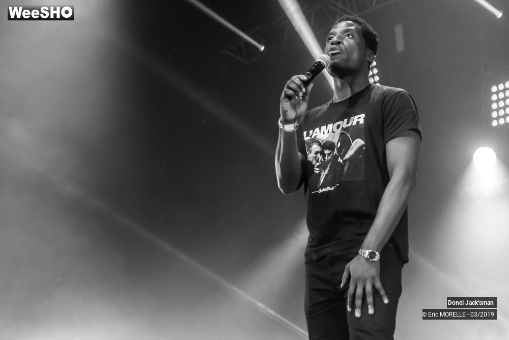 1/32 photos du spectacle Donel Jack'sman