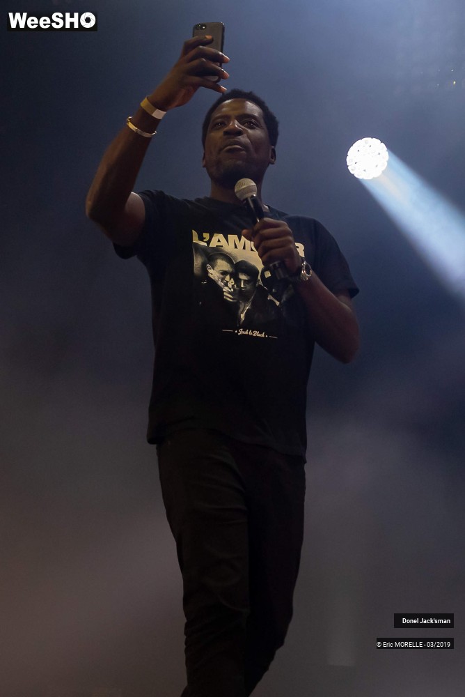 7/32 photos du spectacle Donel Jack'sman