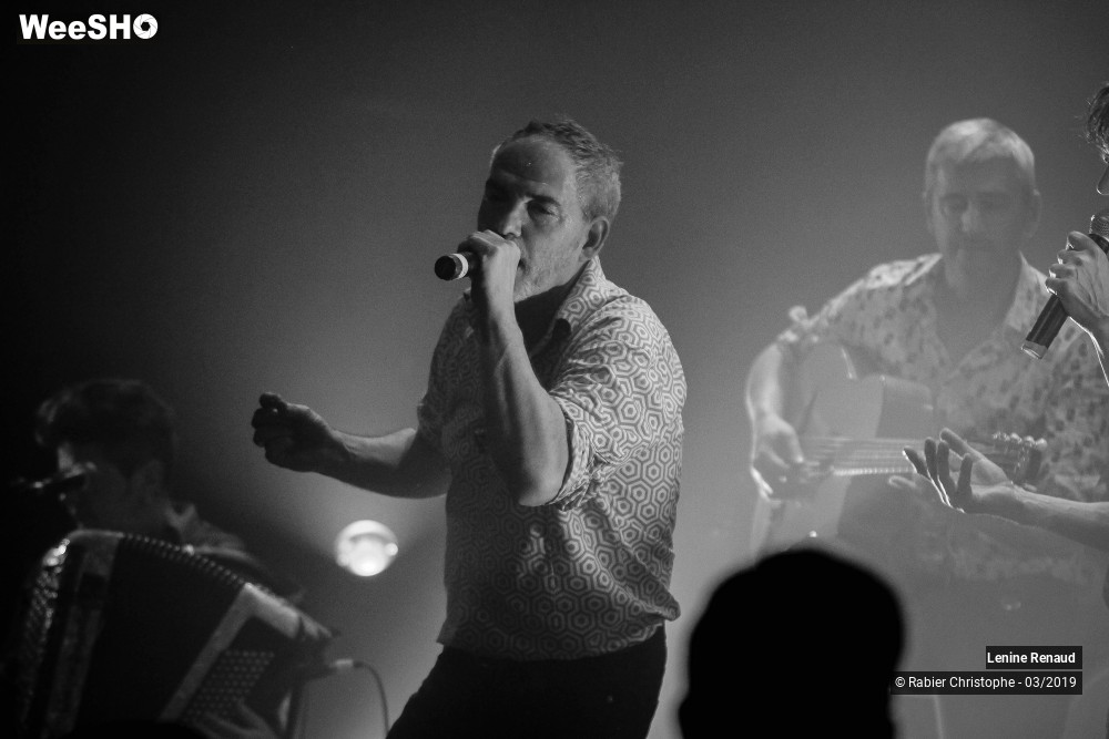 28/31 photos du spectacle Lenine Renaud