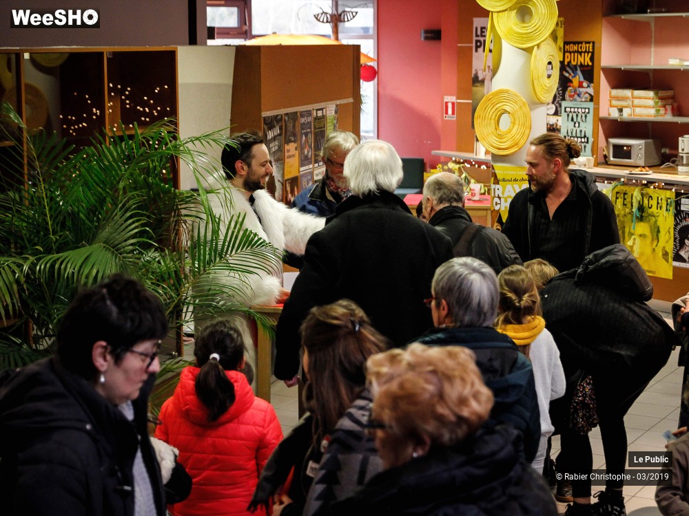 8/47 photos du spectacle Ambiance du Festival A Travers Chants 2019