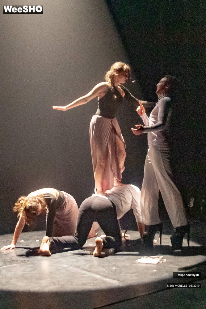 11/50 photos du spectacle Prana