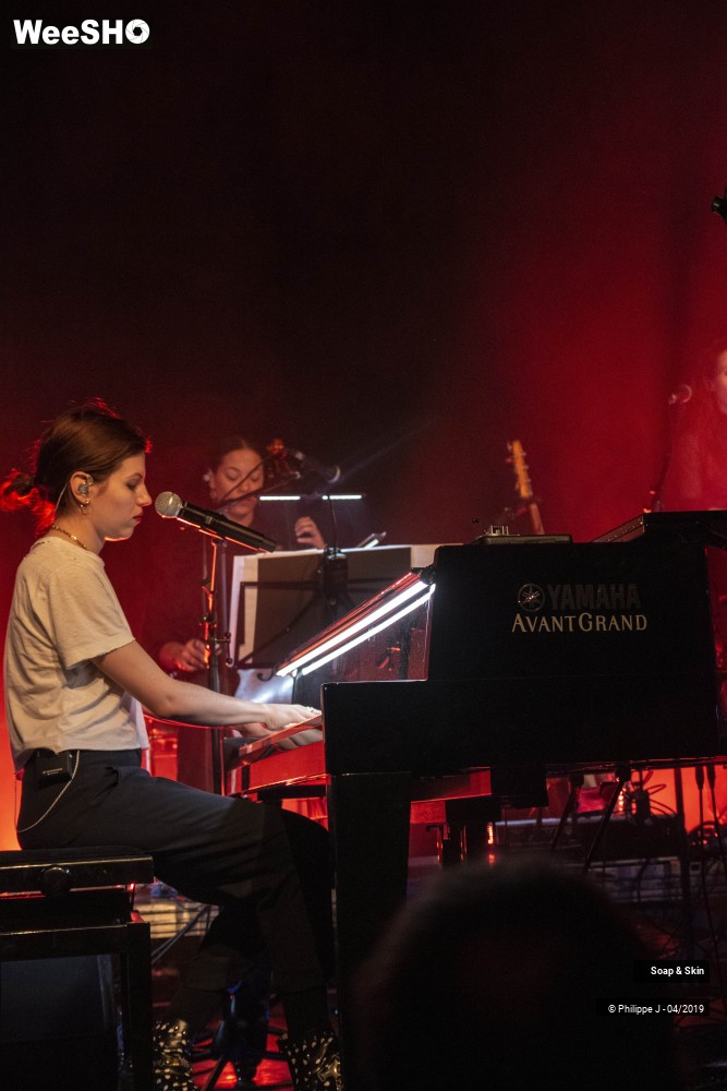 2/15 photos du spectacle Soap&Skin