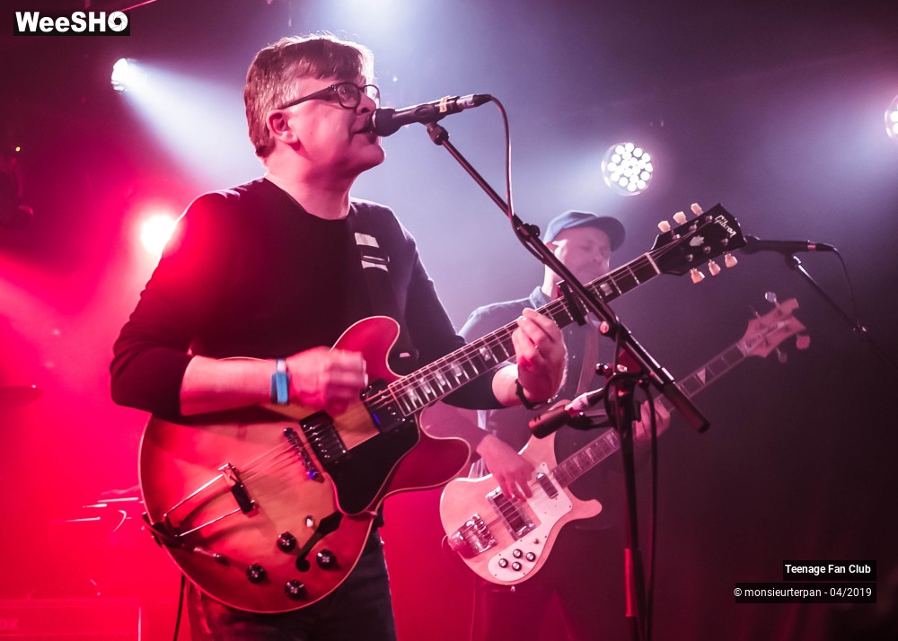 24/25 photos du spectacle Teenage Fanclub