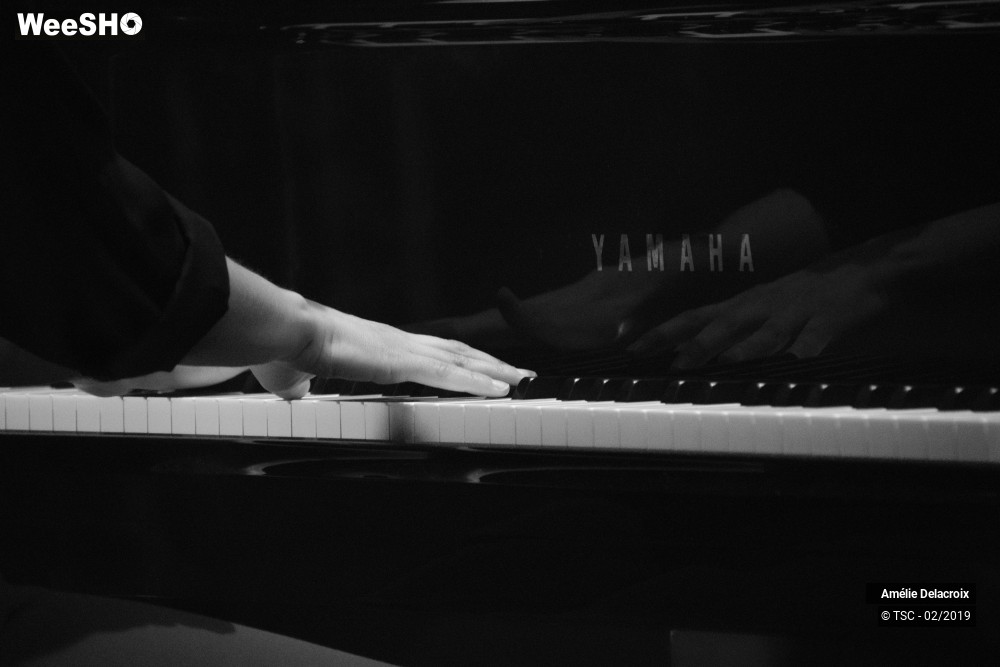 7/12 photos du spectacle Amélie Delacroix