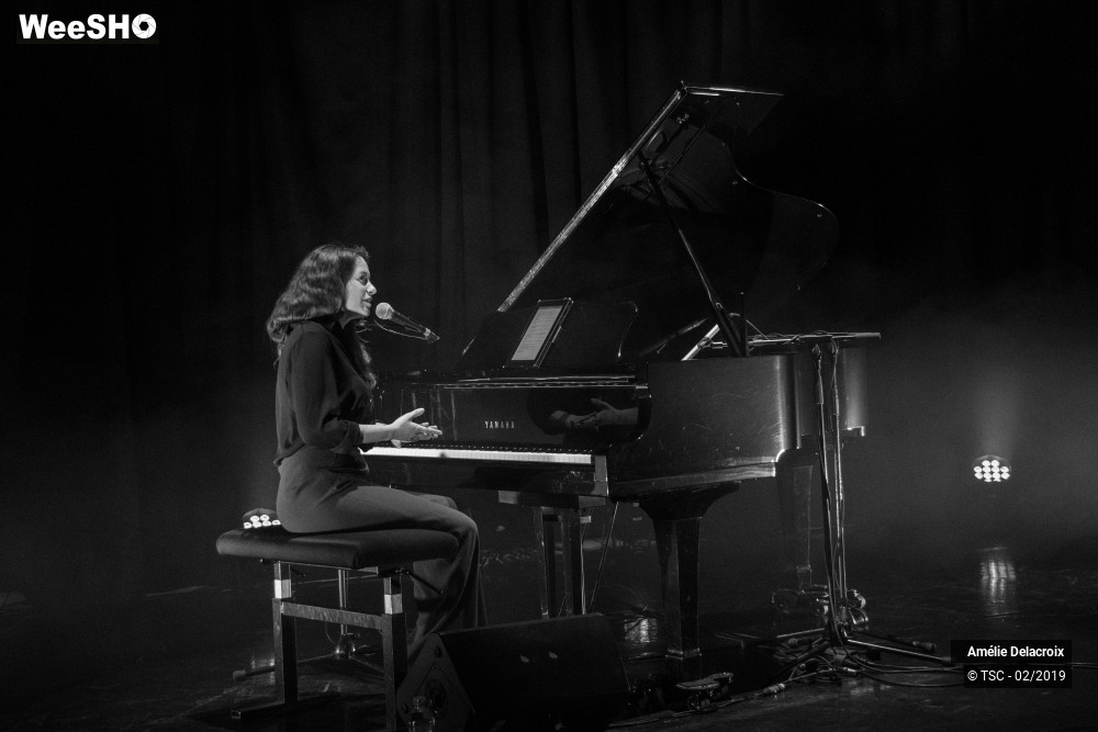 8/12 photos du spectacle Amélie Delacroix