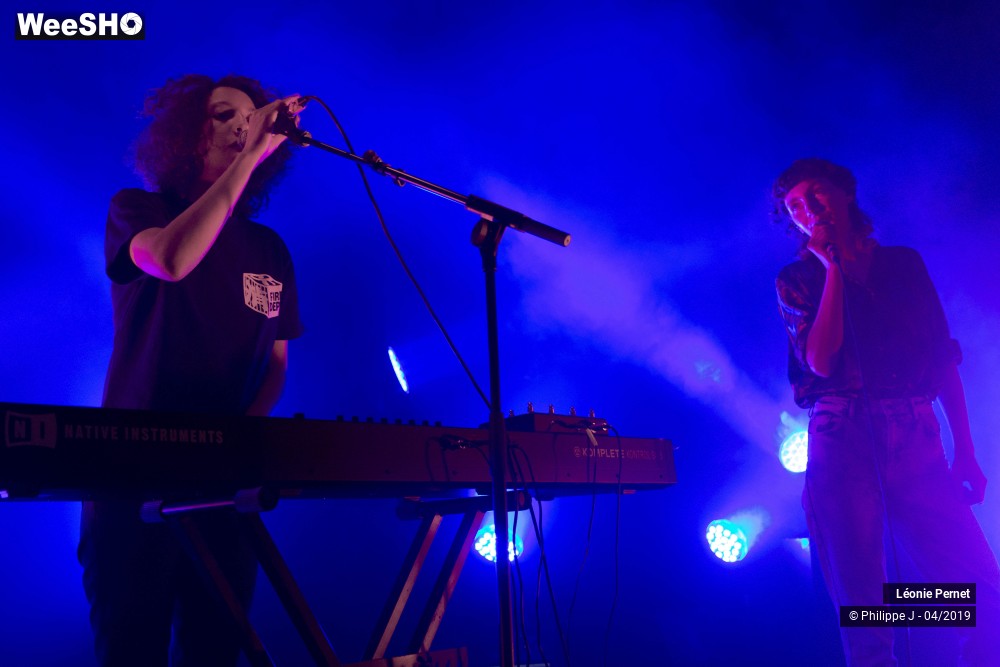 5/6 photos du spectacle Léonie Pernet