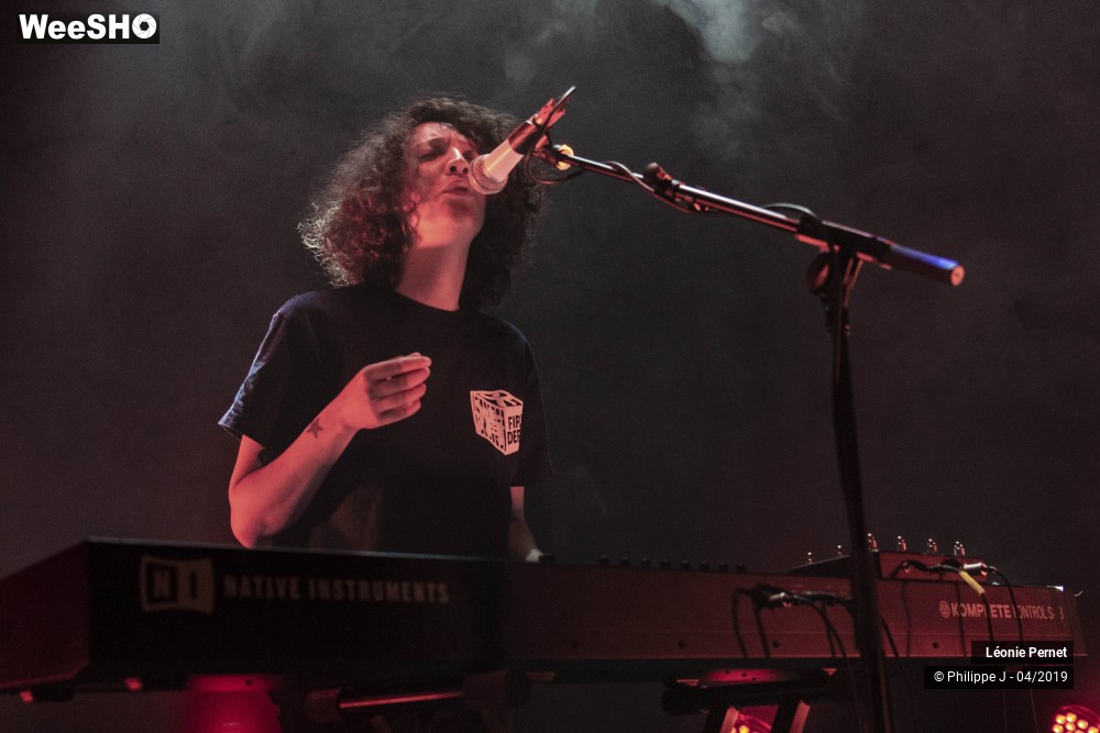 6/6 photos du spectacle Léonie Pernet