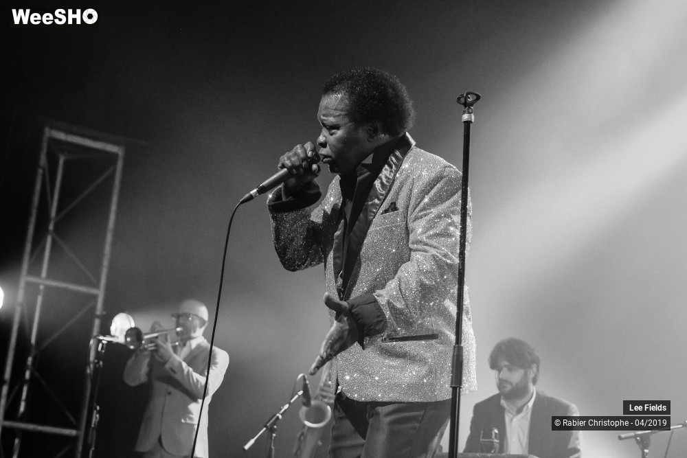 10/37 photos du spectacle Lee Fields & the Expressions