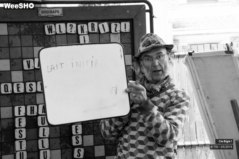 19/19 photos du spectacle Ouscrapo illustré