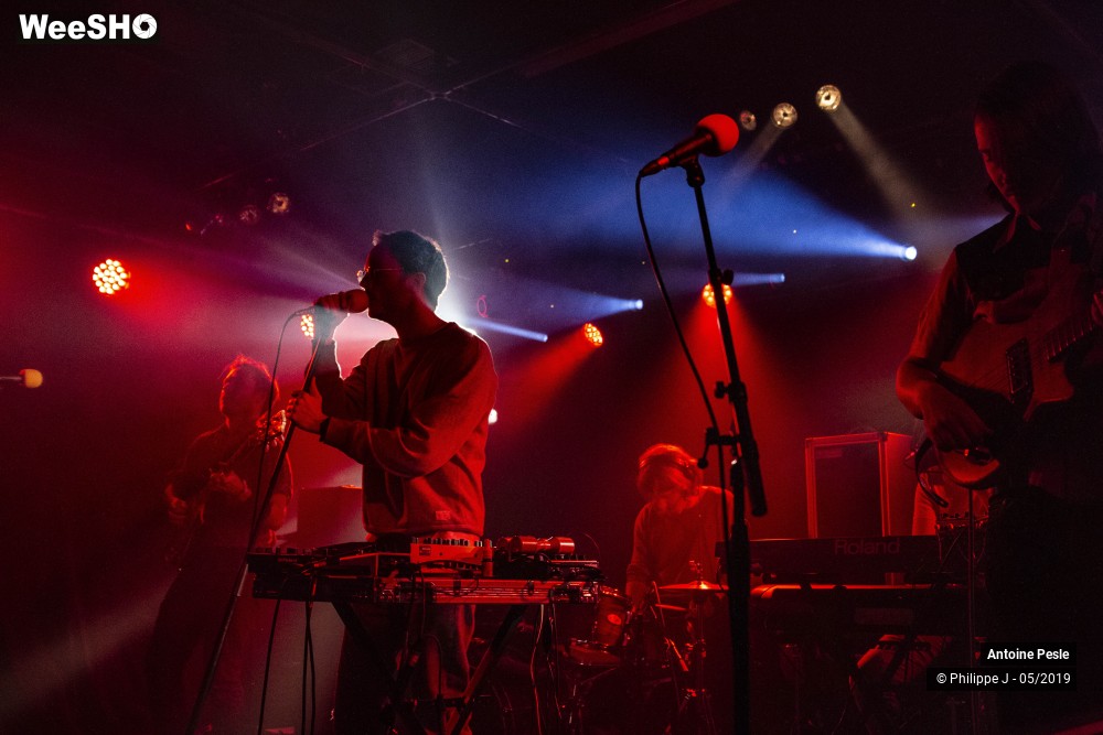 3/4 photos du spectacle Antoine Pesle