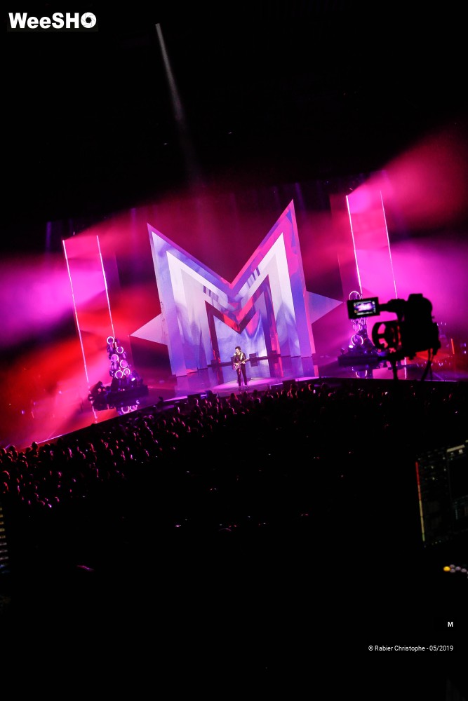 2/50 photos du spectacle M