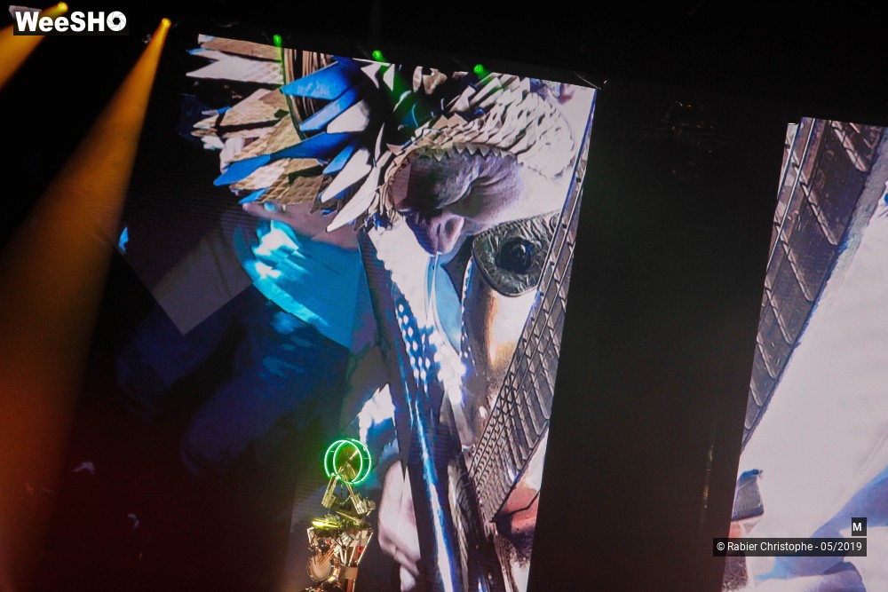 6/50 photos du spectacle M