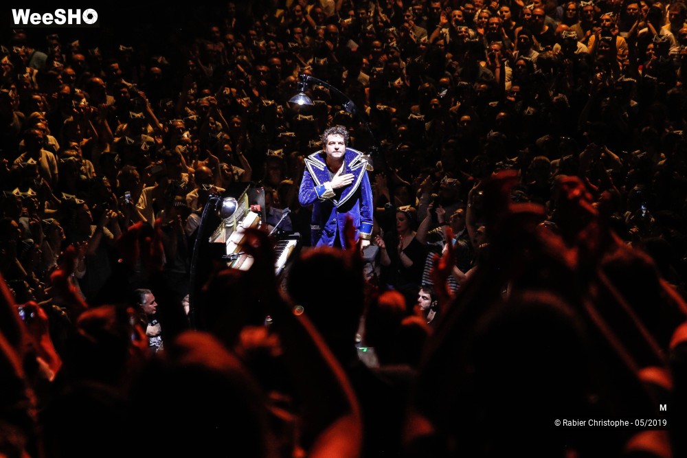 8/50 photos du spectacle M