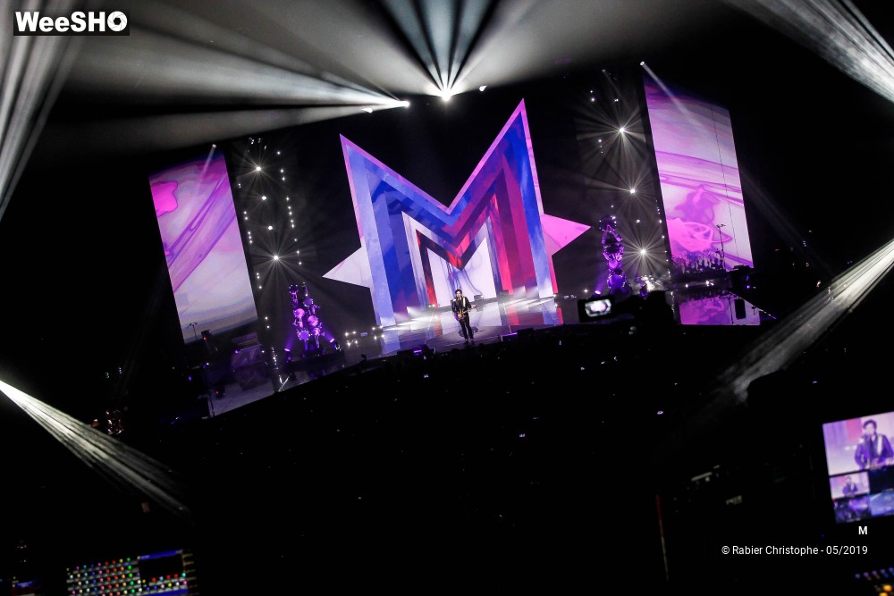 19/50 photos du spectacle M