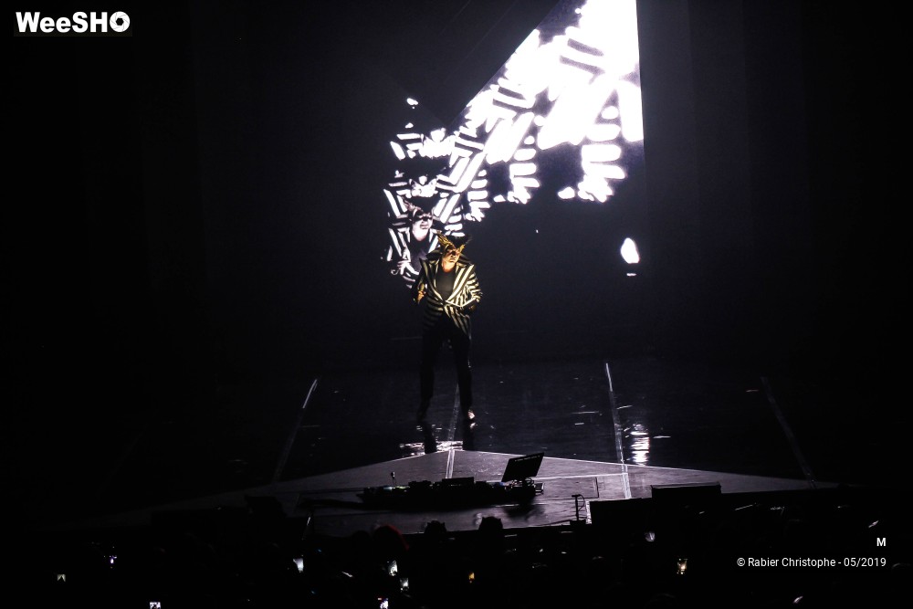 35/50 photos du spectacle M