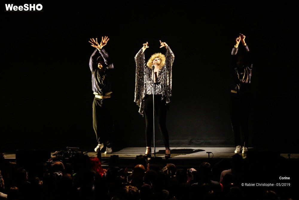 19/20 photos du spectacle Corine