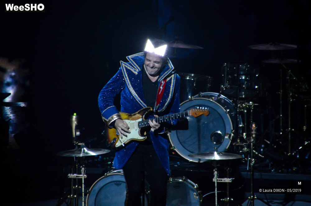 6/36 photos du spectacle M