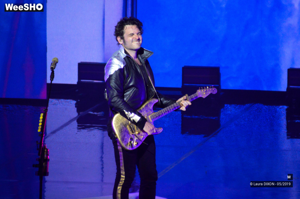 27/36 photos du spectacle M