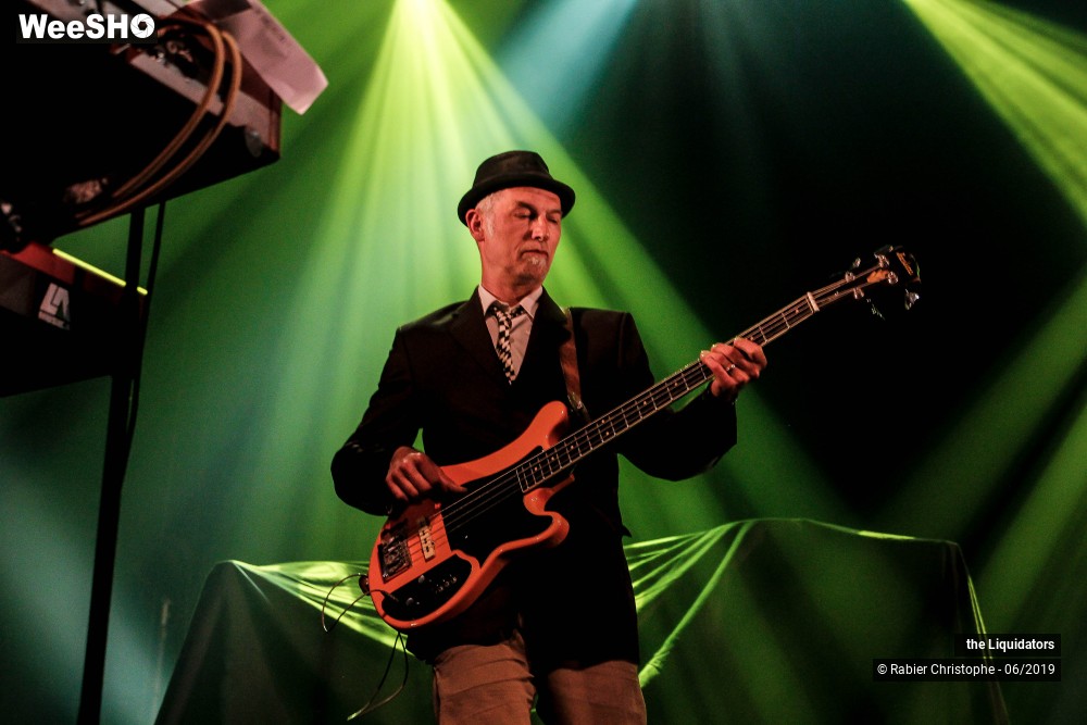 8/21 photos du spectacle the Liquidators