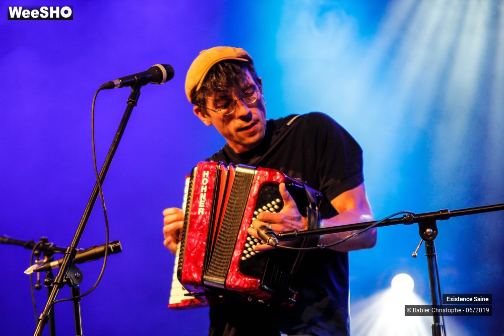 8/21 photos du spectacle Existence Saine