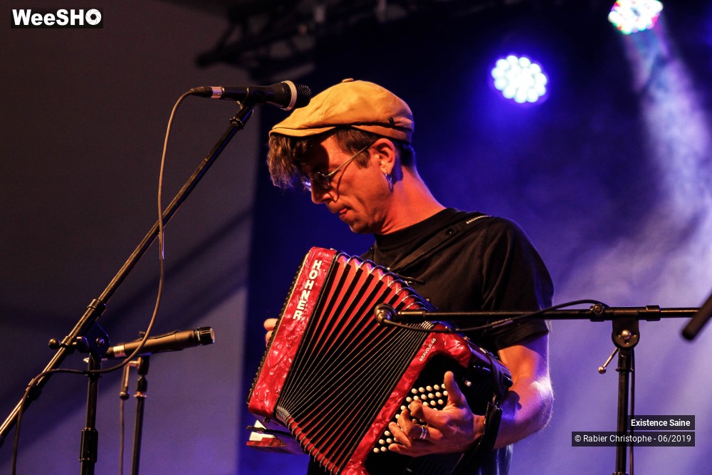 9/21 photos du spectacle Existence Saine