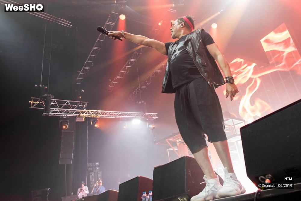 19/30 photos du spectacle NTM