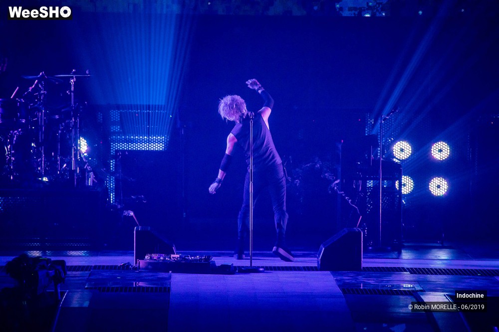 27/50 photos du spectacle Indochine