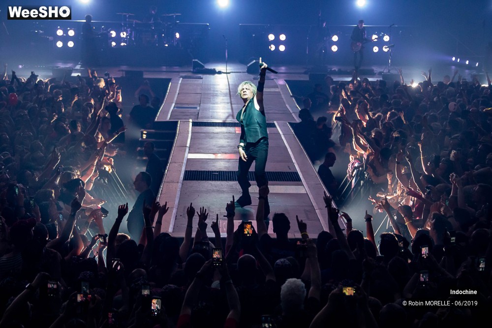 37/50 photos du spectacle Indochine