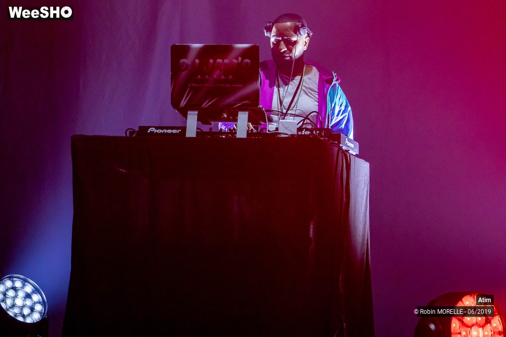 21/50 photos du spectacle Atim